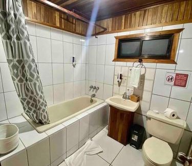 Monteverde Maison | Private House Next to the Cloud Forest Reserve