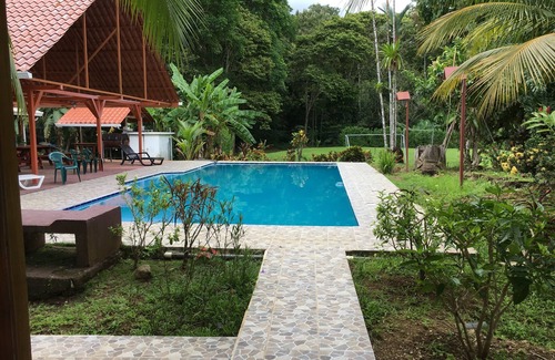 Damas Maison | MAISON PRIVÉE ET FERME POUR 8-31 PERSONNES
