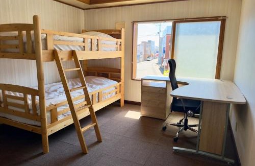 Tobetsu Appartement | Private house Oheso 40minutes from Sapporo,4 free parking, long stay,16people