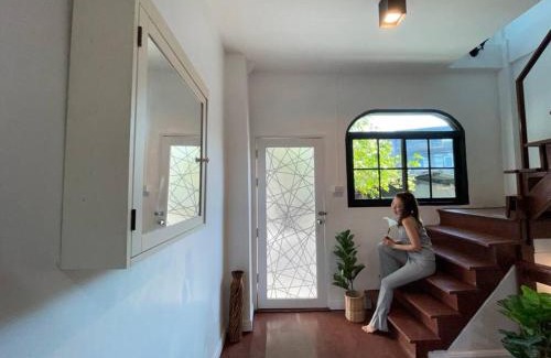 Banglamphu Appartement | Private house with Pagoda view, near Grand Palace