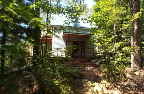 Meredith Cottage | Milieu privé avec des couchers de soleil spectaculaires et un nouveau bâtiment