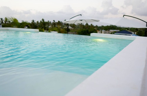 La Ceiba Maison | PRIVATE JACUZZI WITH TROPICAL PATIO 1C