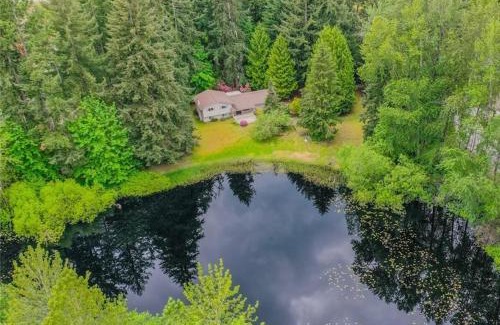 South Hill Maison | Private Lake House