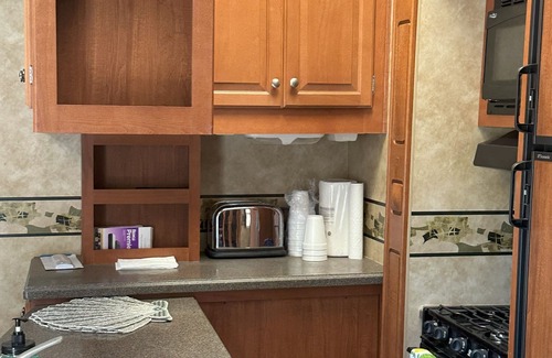 Edgar Location De VR | Private Lakefront Campground in Hawthorne