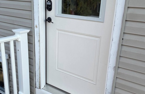 West Creek Appartement | Private Lighthouse Beach Studio w bath close LBI Long Beach Island West Creek