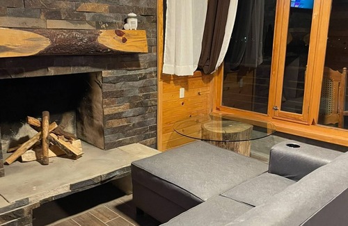 Mazamitla Cabine | Private Luxury Cabin with Home Cinema - Escape to the Mountains of Mazamitla!