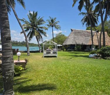 Mombasa Villa | Private Luxury Villa in Marina