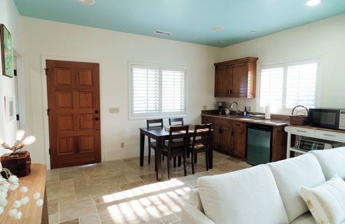 Cielito Maison | Private Montecito Orchard Guesthouse Hot Tub + Ocean View