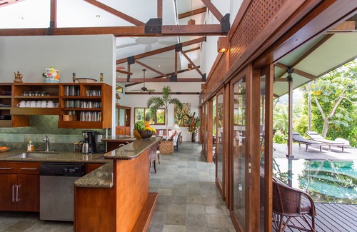 Dominical Villa | Lattice House-Un peu de Bali au Costa Rica sur une réserve naturelle privée
