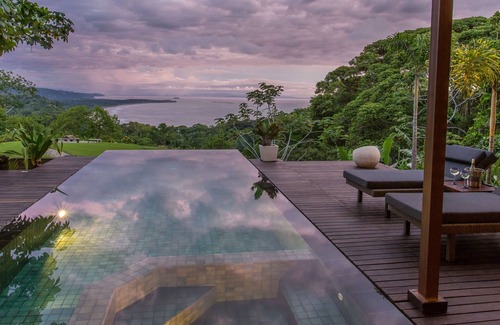 Dominical Villa | Lattice House-Un peu de Bali au Costa Rica sur une réserve naturelle privée