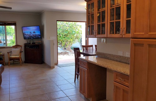 Noord Maison | Maison 3BR privée, cul-de-sac calme, piscine, toutes commodités, à 3 min de la plage!
