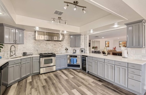 Pinto Palomino Maison | Private Oasis with heated pool