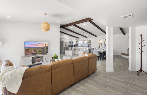 Paradise Valley Village Station Balnéaire | Private Paradise in Shea Heights, Phoenix