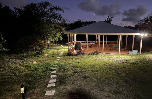 Estate Marys Fancy Cottage | Private peaceful updated Cottage with backyard views.