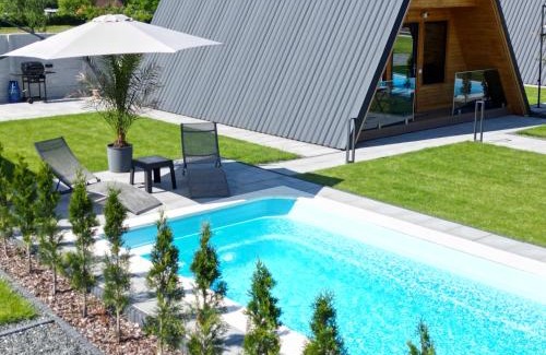 Avrig Cabine | PRIVATE PLACE Avrig adults only