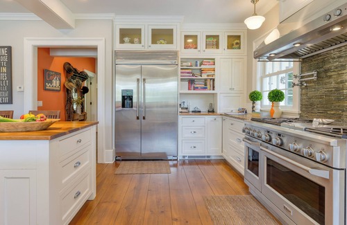 Austerlitz Maison | Private Pond, Movie Room, Gym & Fire Pit | Luxe Secluded Berkshires Estate