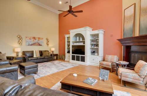 Vinita Maison | Private Pool and Game Room Upscale Home in Vinita