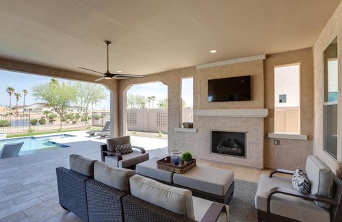 Palm Valley Maison | Private Pool and Grill Modern Goodyear Retreat