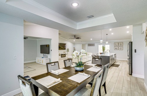 Hunt Club Maison | Private Pool & Fire Pit: Home in West Palm Beach!