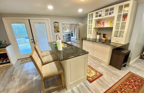 Florida Gardens Maison | Private Pool, Gazebo, Firepit, and Hot Tub. Optional Guest Suite