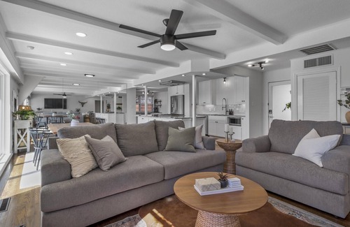 Fort Worth Maison | Private Pool Oasis with Gorgeous Views Minutes from TCU & Dickies Arena