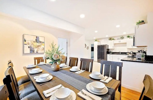 La Playa Maison | Private Pool & Spa/Fenced yard/Pet friendly/Walk to village/Close to beach