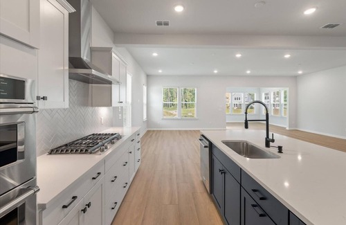 West Ashley Maison | Private Queen Room in Modern 4BR Home, 2unit