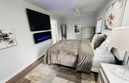 Fairfax Maison | Private & Quiet Guest House I 15 Min from DC