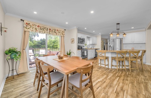 Ocean View Maison | Private Quiet Saltwater pool-Choice of SIC or OC beaches!