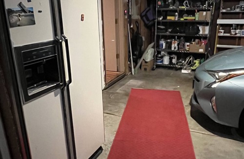 Bull Mountain Appartement | Private, quiet suite, separate entrance.