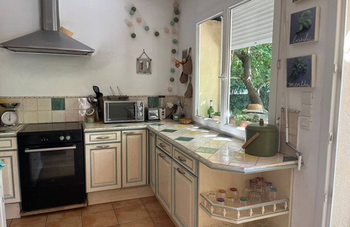 Simiane-Collongue Station Balnéaire | Chambre privée ∙ 2 personnes