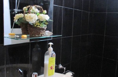 Nugegoda Station Balnéaire | Chambre privée ∙ 4 personnes