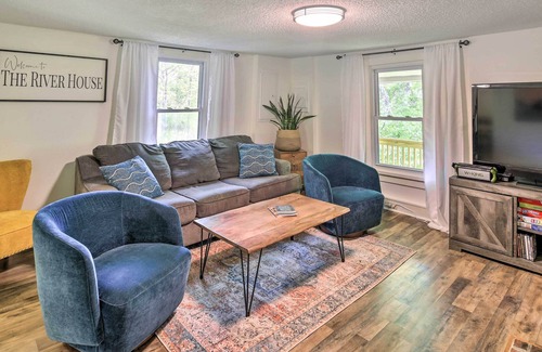 North Fork Cottage | NEW! Private Riverfront Escape w/ Fire Pit & Grill
