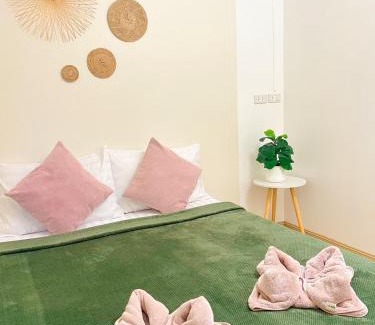 Khlong Sok Maison | private room with share bathroom at Little wild house Khaosok