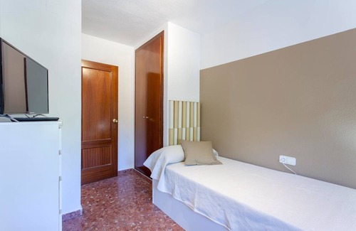 Burjasot Station Balnéaire | Chambre privée ∙ 1 chambre ∙ 1 personne