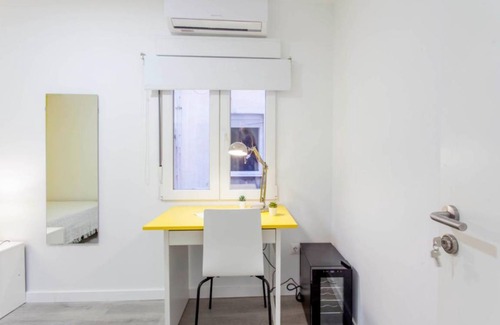 Burjasot Station Balnéaire | Chambre privée ∙ 1 chambre ∙ 1 personne