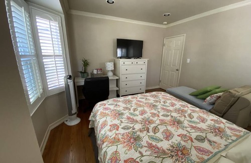 Burbank Station Balnéaire | Chambre privée ∙ 1 personne