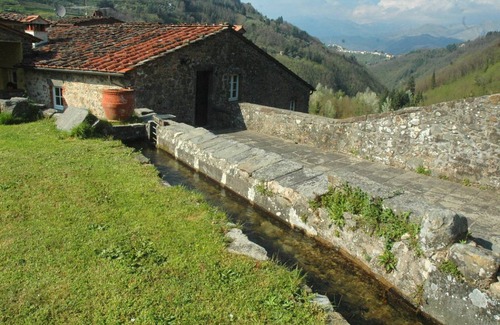 Borgo a Mozzano Station Balnéaire | Chambre privée ∙ 2 personnes