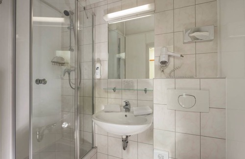 Friedrichroda Station Balnéaire | Chambre privée ∙ 3 personnes