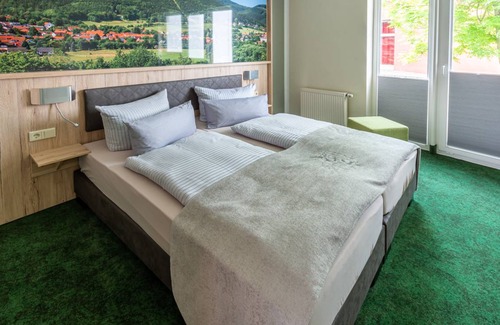 Tabarz Station Balnéaire | Chambre privée ∙ 3 personnes