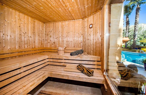 Ghasri Station Balnéaire | Chambre privée ∙ 3 personnes
