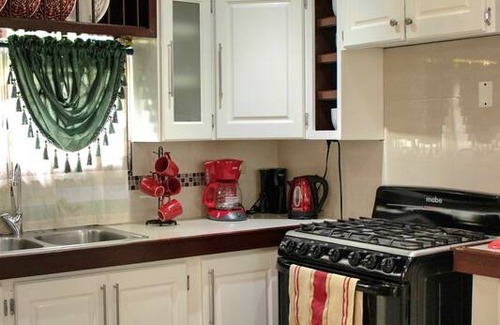 Piarco Station Balnéaire | Chambre privée ∙ 4 personnes