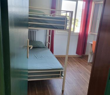 Le Ray Maison | Private Room-4 in HANNANA Apartment- 2 min walk To Tram 12 min to Nice train station 15 min to Massena Place