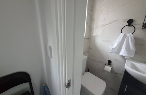 Erdington Maison | Private Room - Ensuite Bathroom - Free Parking