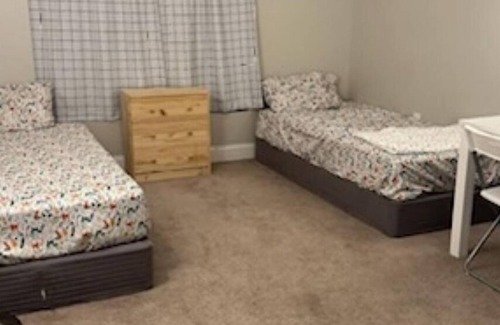 Medford Appartement | Private room for ONLY female
