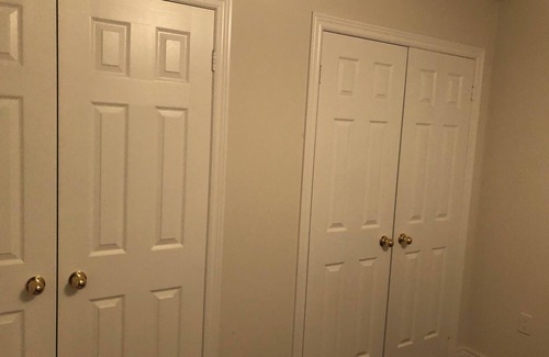 Meadowvale Village Maison | Private room in a Detached corner house