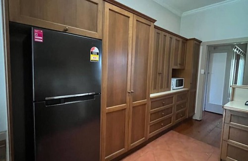 McKinnon Appartement | Private Room in cosy house - 5min from Station