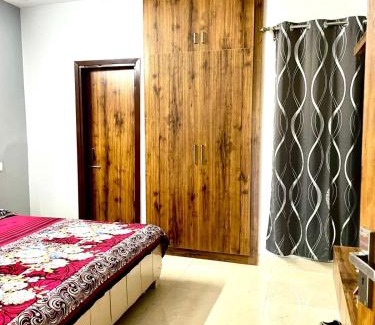 Kharar Maison | Private Room in Peaceful Flat Attached Washroom