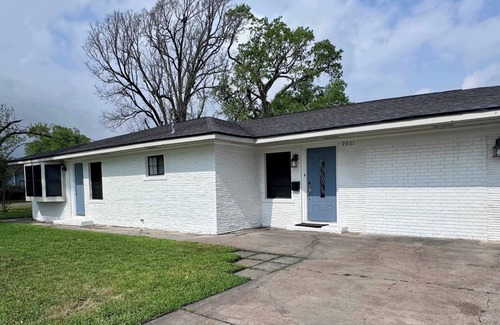 Port Arthur Maison | Private Room in Spacious 4 BR Home for Professionals