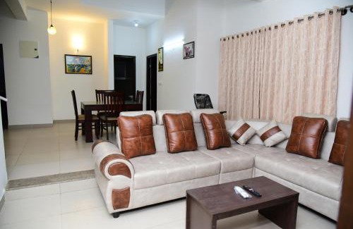 Malur Maison | Private room in villa